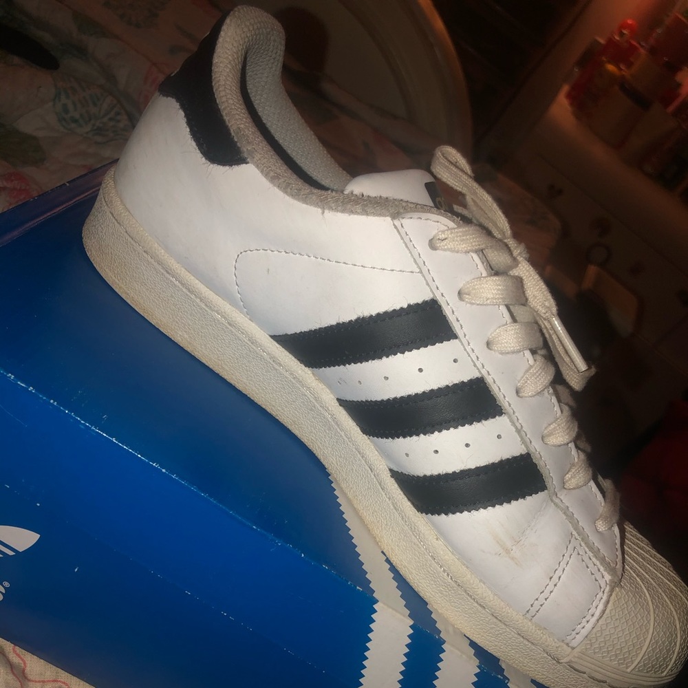 Adidas Superstars Womens